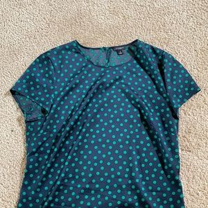 ann taylor poka dot shirt!